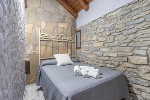 3 habitaciones, wifi gratis y ropa de cama 
