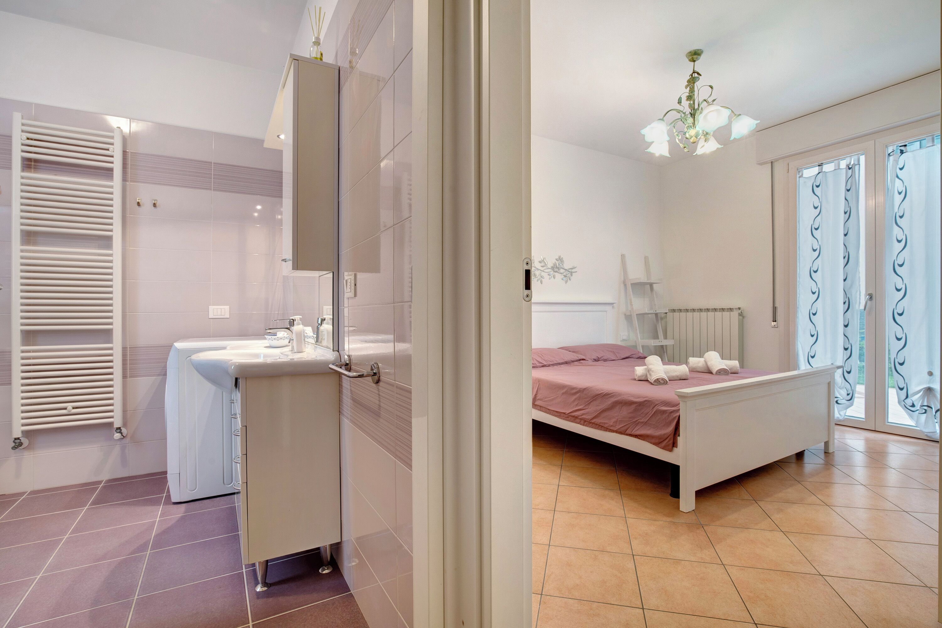 2 Schlafzimmer, Bügeleisen/Bügelbrett, kostenloses WLAN, Bettwäsche