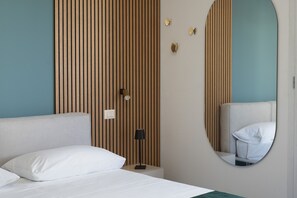 1 bedroom, free WiFi, bed sheets