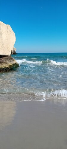 Ferienwohnung 'La Poesia' mit privater Terrasse, WLAN und Klimaanlage