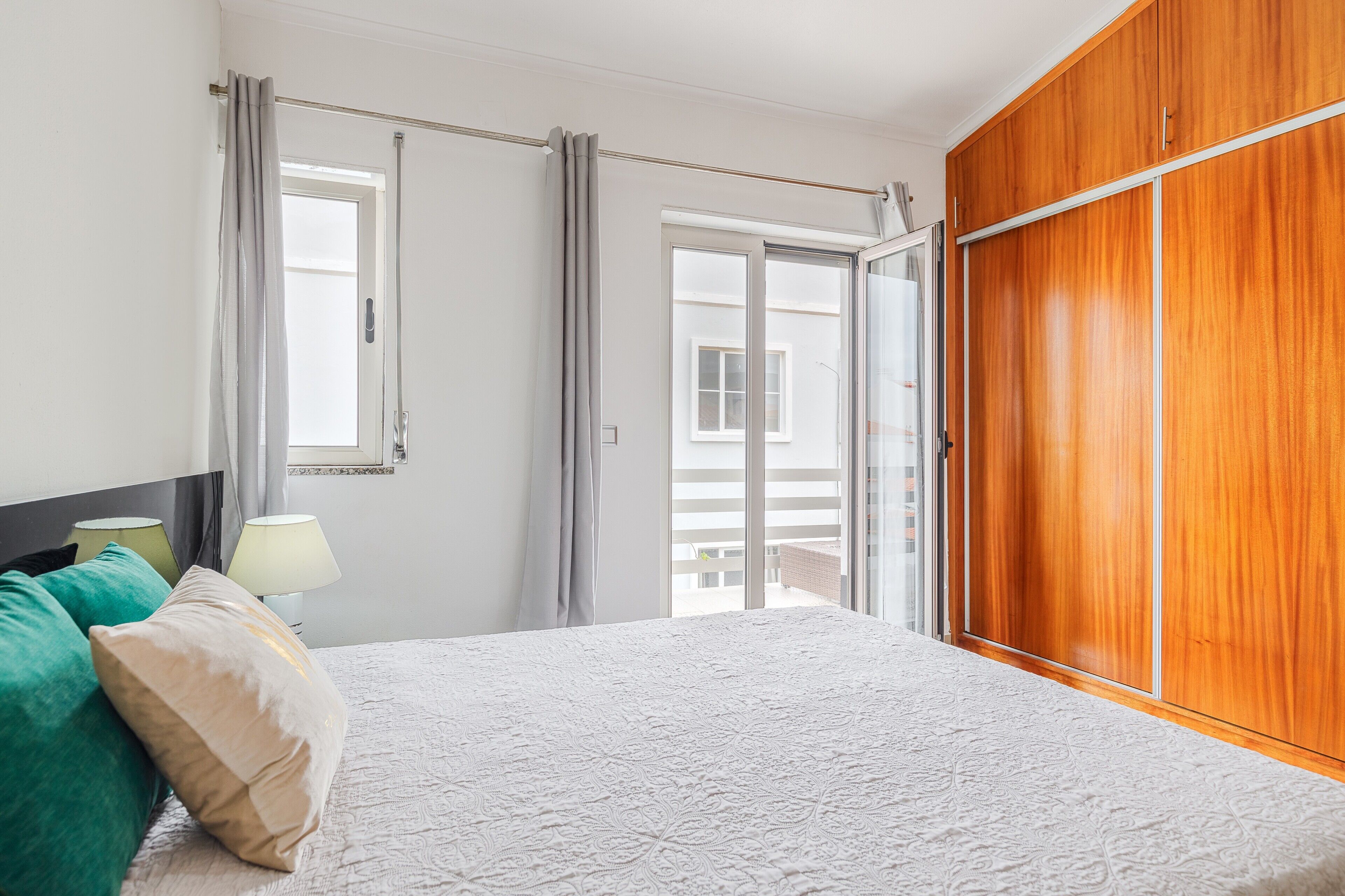 3 habitaciones, wifi gratis y ropa de cama 
