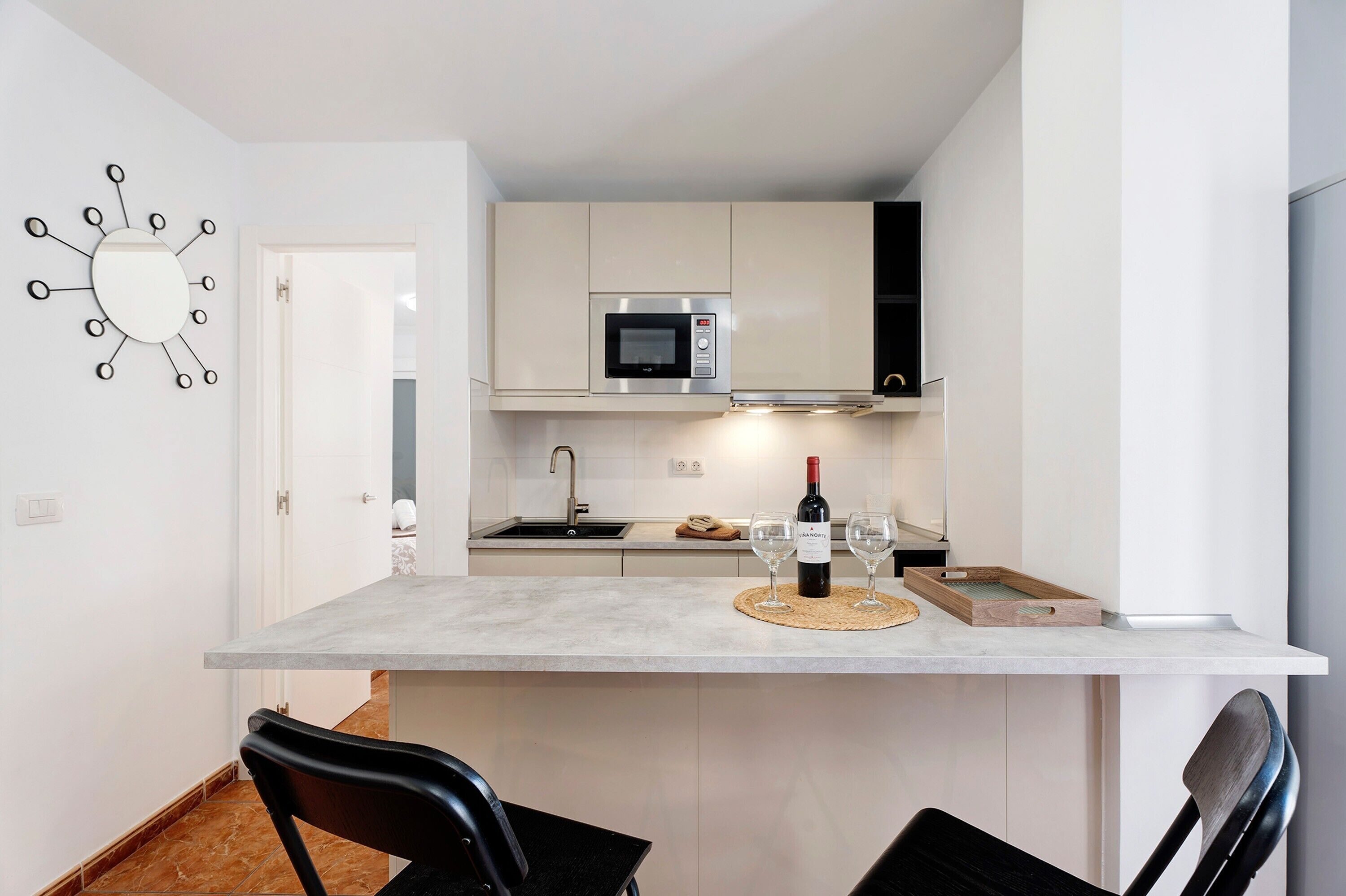Refrigerador, microondas, horno, placa de cocina