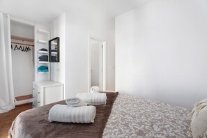 1 bedroom, iron/ironing board, free WiFi, bed sheets