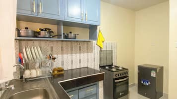 Microwave, oven, stovetop