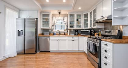 CLOSE to Disney Cozy 4BR Entertainer + Arcade