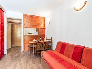 Living Room - Rond Point des Pistes (Val Claret) by Interhome (Tignes)