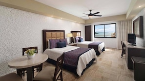 1 chambre, coffres-forts dans les chambres, bureau