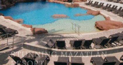 El Cid El Moro - Luxury Suite in Mazatlán - optional all-inclusive