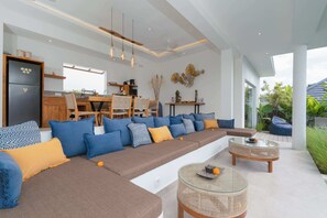 Basic Villa | Living area - Villa Palikua (Tabanan)