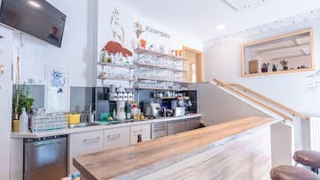 Apartment | Dining