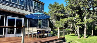 Spacious 5-bedroom house in Nantucket with private pool and pet-friendly