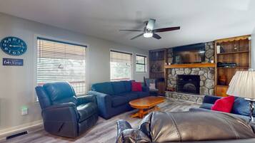 TV, DVD player, stereo