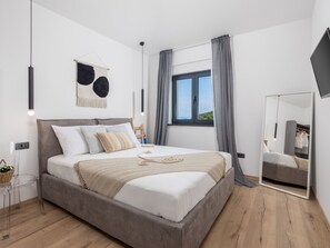 3 bedrooms, WiFi