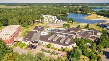 House | Pool | Outdoor pool