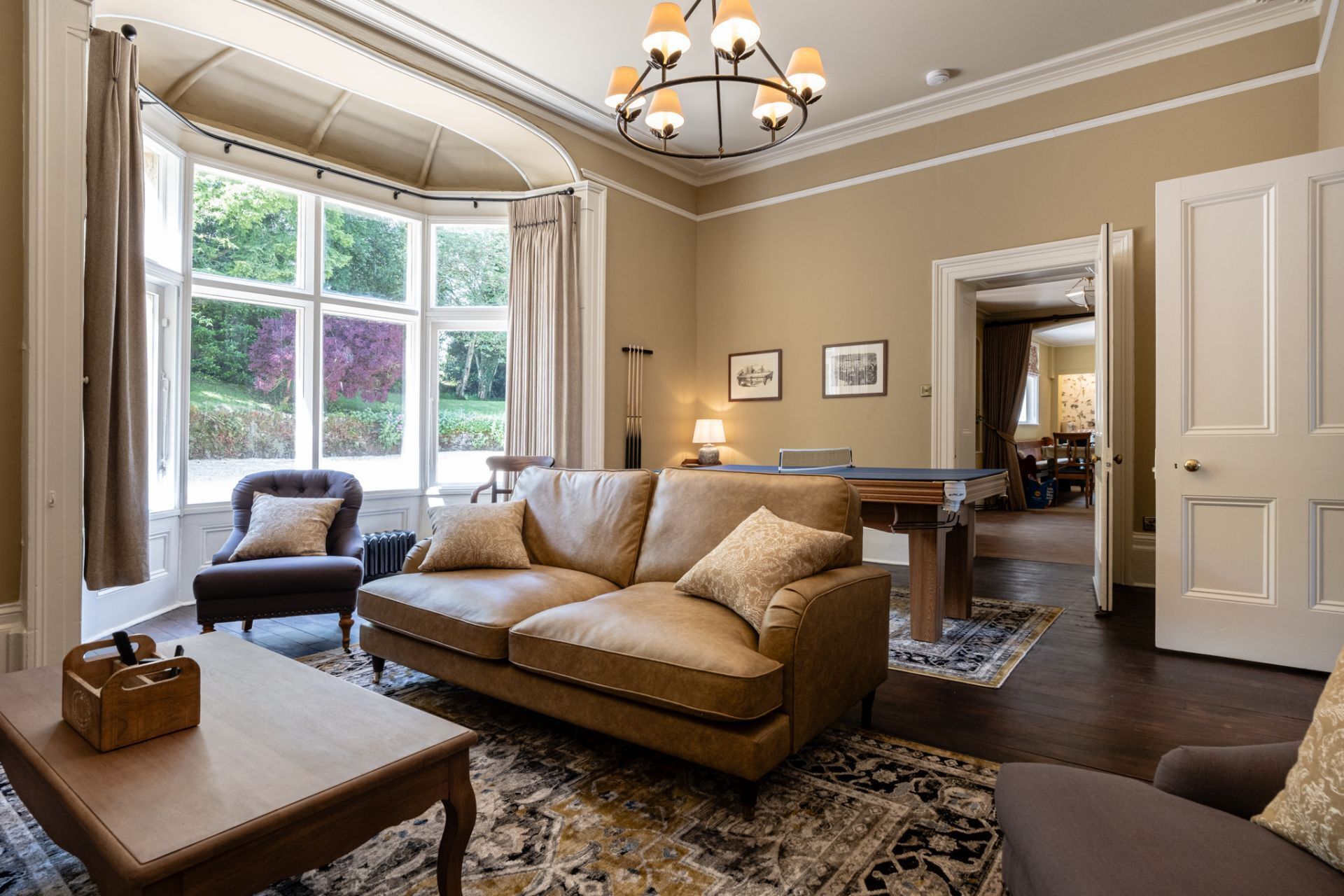 Outstanding Large Dog Friendly Country House In The Cotswolds - Old Rectory - 威爾特郡