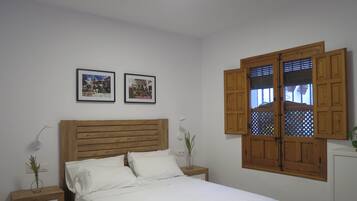 1 slaapkamer, een strijkplank/strijkijzer, gratis wifi, beddengoed