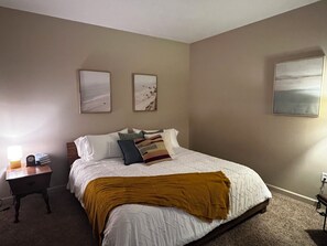 2 Schlafzimmer, Bügeleisen/Bügelbrett, kostenloses WLAN, Bettwäsche