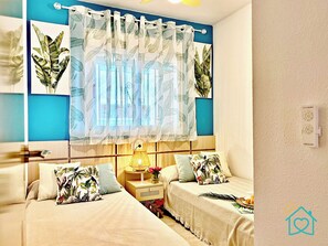 2 bedrooms, iron/ironing board, travel cot, Internet