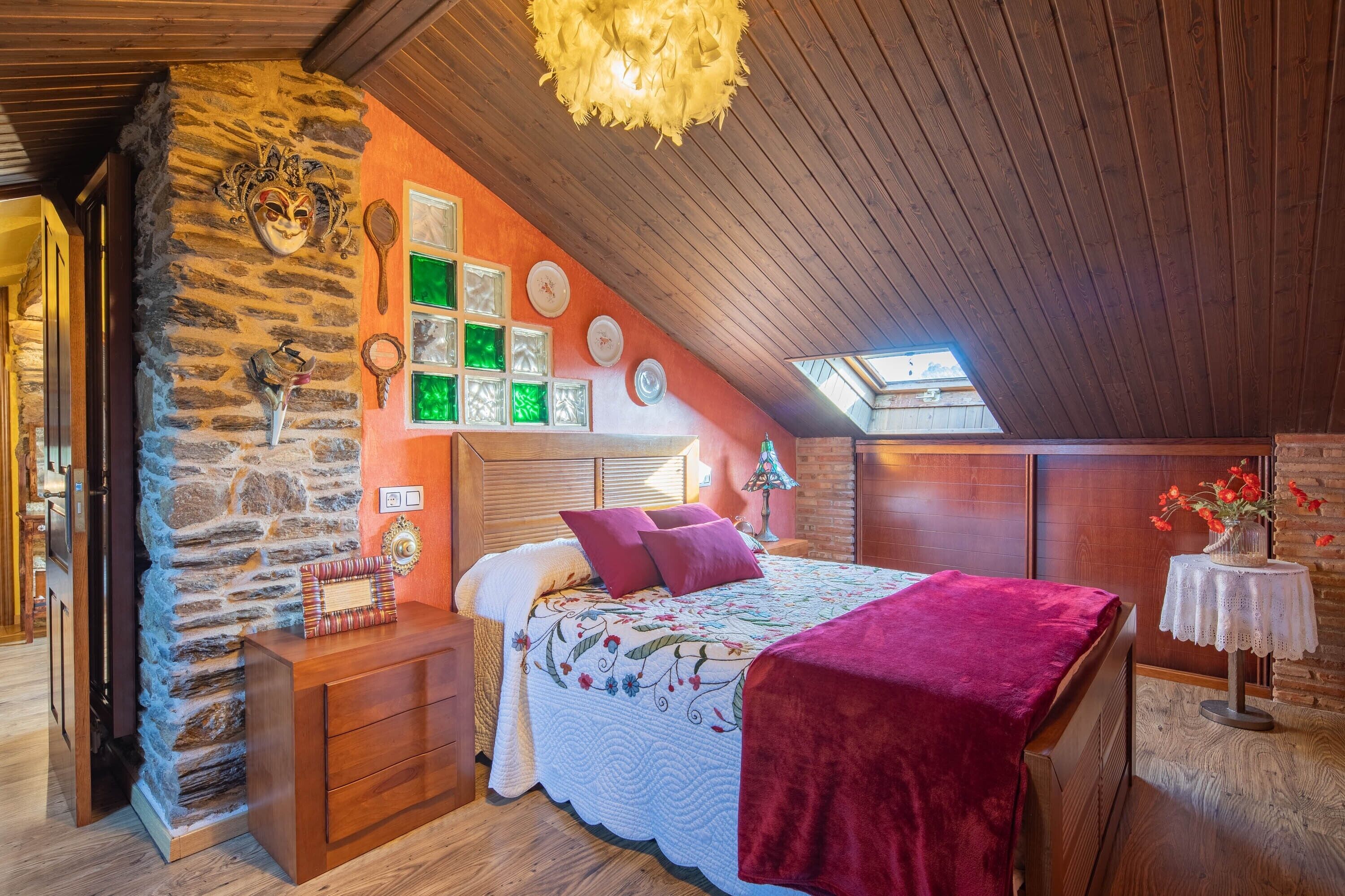 4 bedrooms, free WiFi, bed sheets