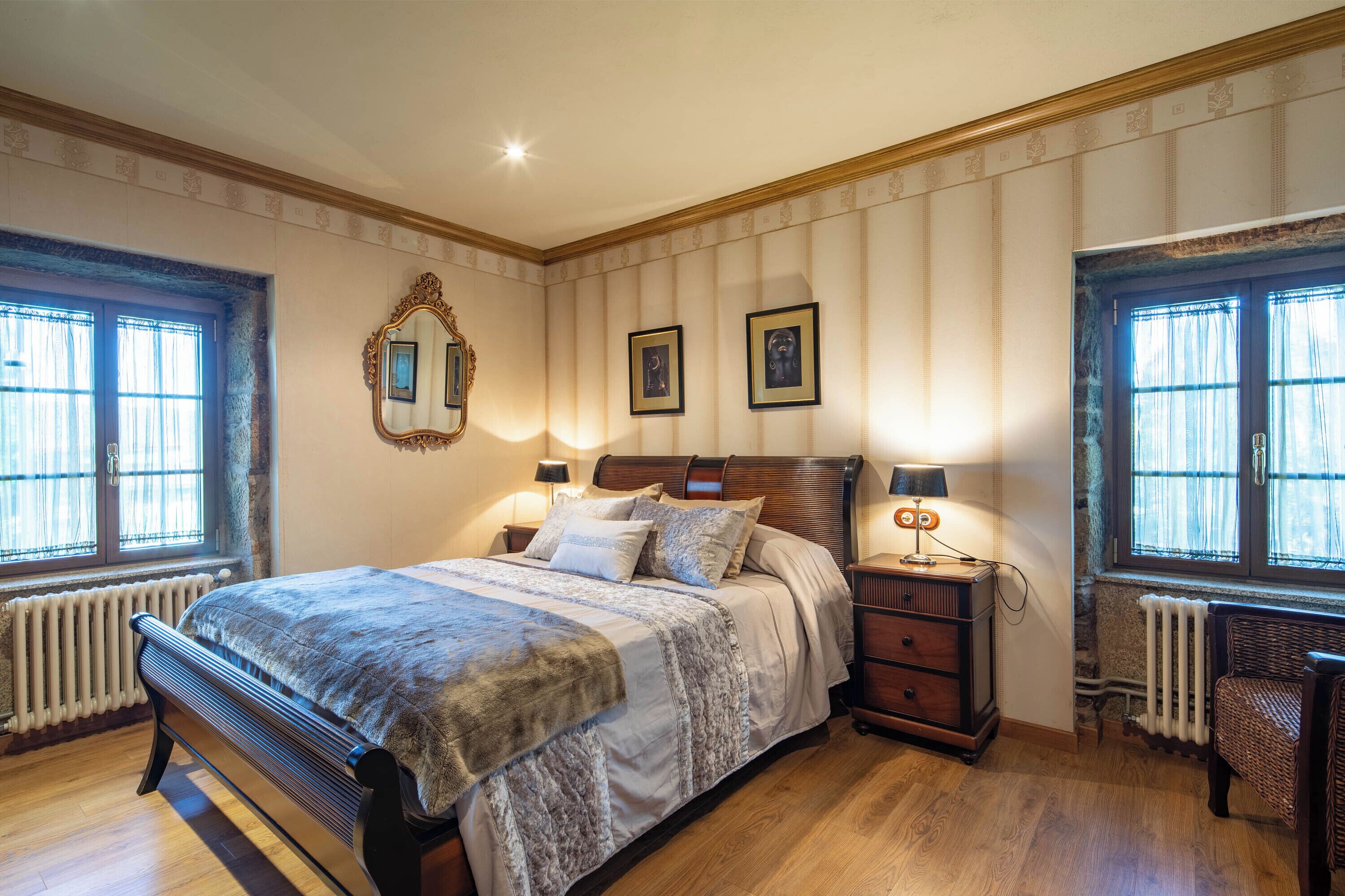 4 bedrooms, free WiFi, bed sheets