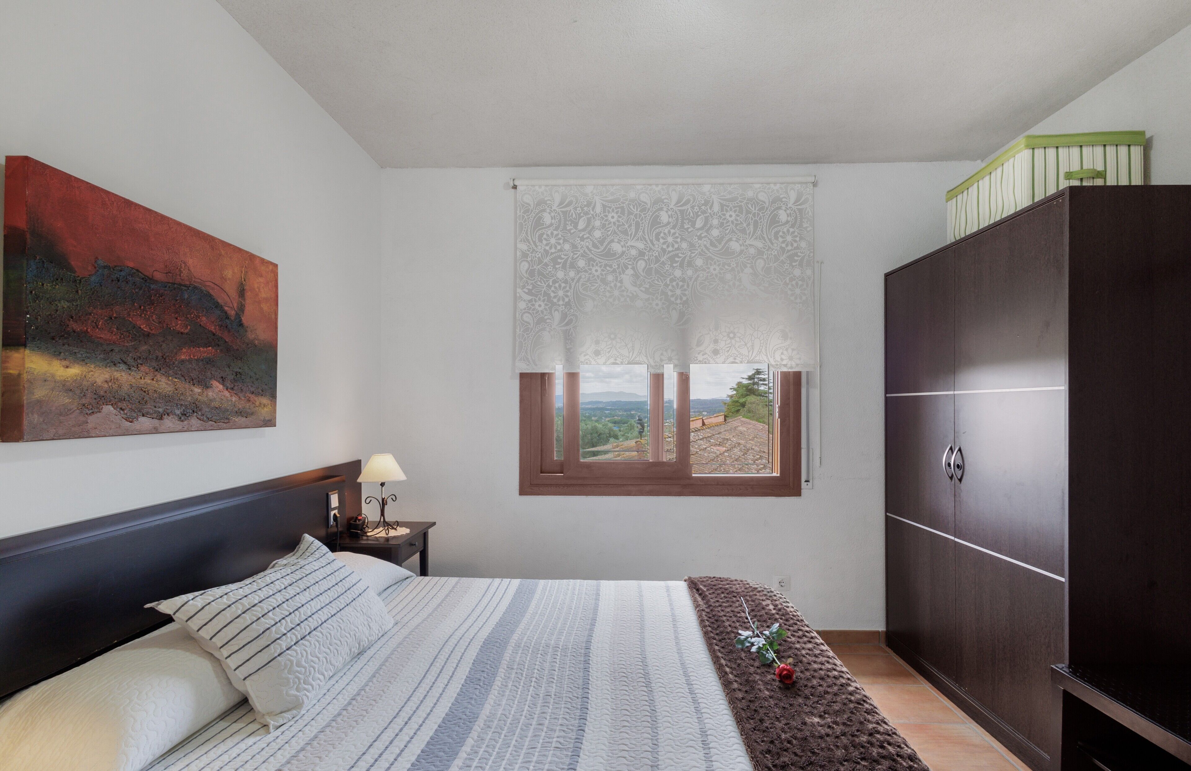 4 chambres, fer et planche à repasser, Wi-Fi gratuit, draps fournis