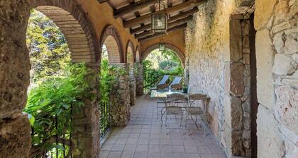 Country House 'Casa Romaní' with Mountain View, Shared Pool and Wi-Fi