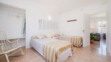 2 camere, ferro/asse da stiro, Wi-Fi gratuito, lenzuola