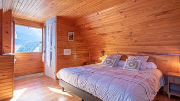 3 Schlafzimmer, Bügeleisen/Bügelbrett, kostenloses WLAN, Bettwäsche