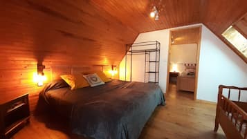 3 chambres, fer et planche Ă repasser, Wi-Fi gratuit, draps fournis