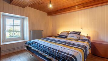 3 Schlafzimmer, Bügeleisen/Bügelbrett, kostenloses WLAN, Bettwäsche