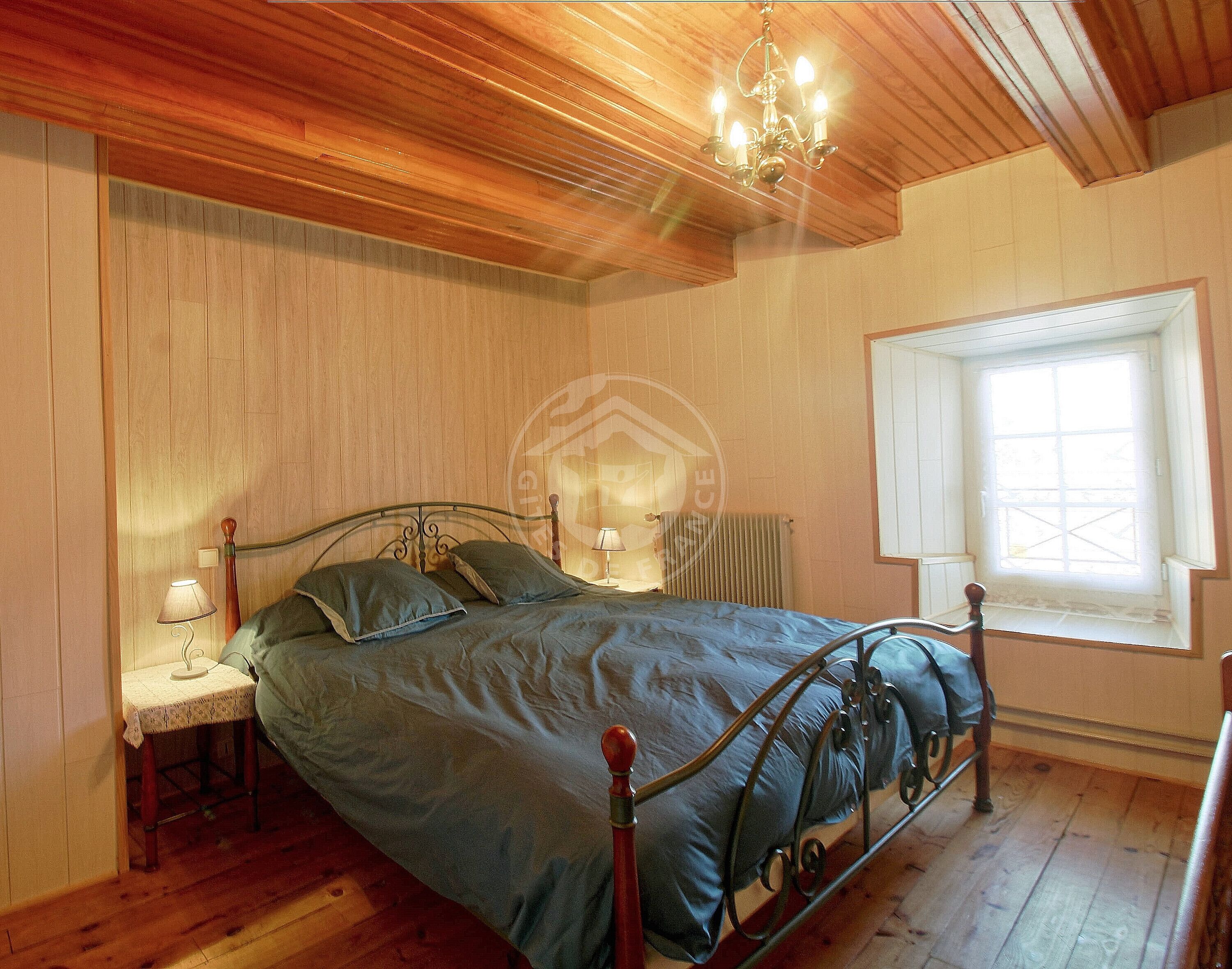 3 soverom, strykejern/-brett, wi-fi (inkludert) og sengetøy