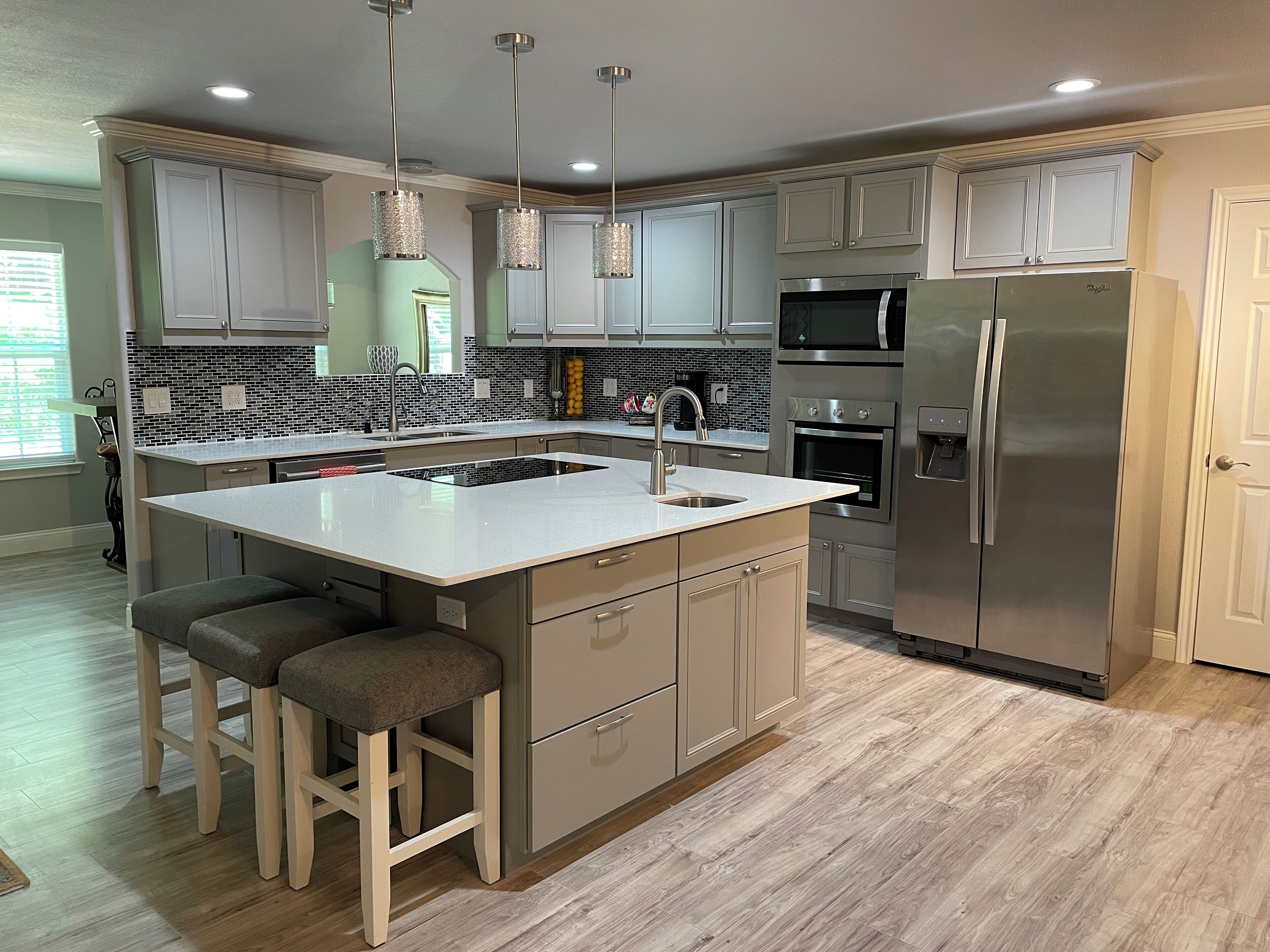 Cookware/dishes/utensils