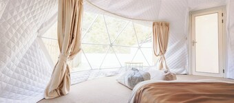 Room only 40 minutes from Hiroshima city Enjoy glamping in nature Nonsmoking Tent A Shared / Hiroshima Hiroshima