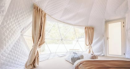 Room only 40 minutes from Hiroshima city Enjoy glamping in nature Nonsmoking Tent A Shared / Hiroshima Hiroshima