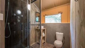 Tent | Bathroom