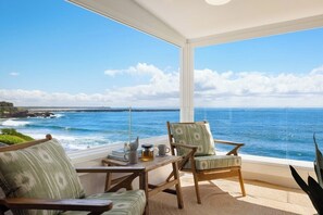 Interior - Luxe Oceanfront Apartment. Suncrest 3 is Yamba's best! (Clarence Valley)