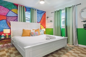 5 slaapkamers, een strijkplank/strijkijzer, gratis wifi, beddengoed