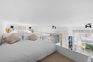 1 chambre, bureau, fer et planche à repasser, Wi-Fi gratuit