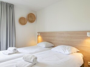 Villa | 4 sovrum, unika möbler och sängkläder