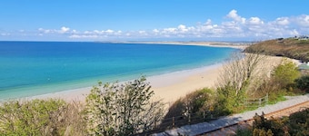 Alojamiento de 3 habitaciones en Hayle