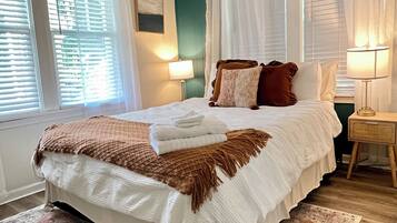 2 間睡房、熨斗/熨衫板、可攜式嬰兒床、Wi-Fi