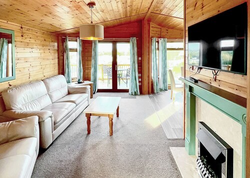 3 bedroom accommodation in Hayle