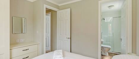 3 bedrooms