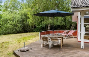 Outdoor dining - 2 bedroom gorgeous home in Slagelse (Slagelse)