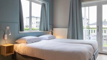 Apartment | 1 bedroom, individually furnished, bed sheets