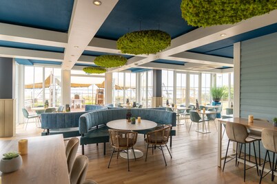 Hotel Room in Hellevoetsluis by the Beach