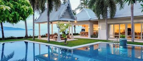 Waterlily-5BR | Premium bedding, minibar, in-room safe, individually decorated