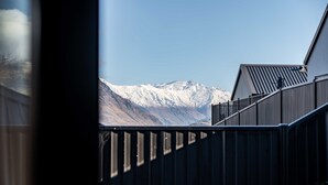 Unclassified image, 4 of 23, button - Mountain View Haven T (Wanaka)