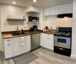 Microwave, oven, stovetop, dishwasher