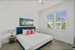 6 bedrooms, iron/ironing board, free WiFi, bed sheets